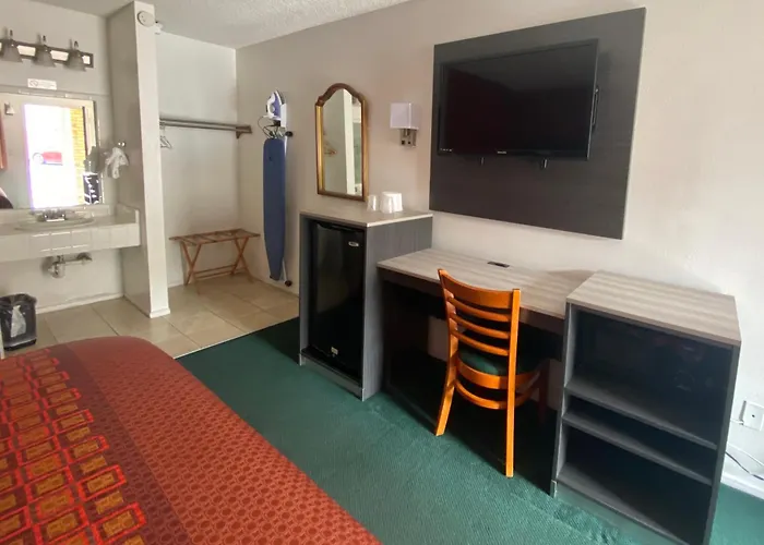 Motel Windsor Havasu 2*
